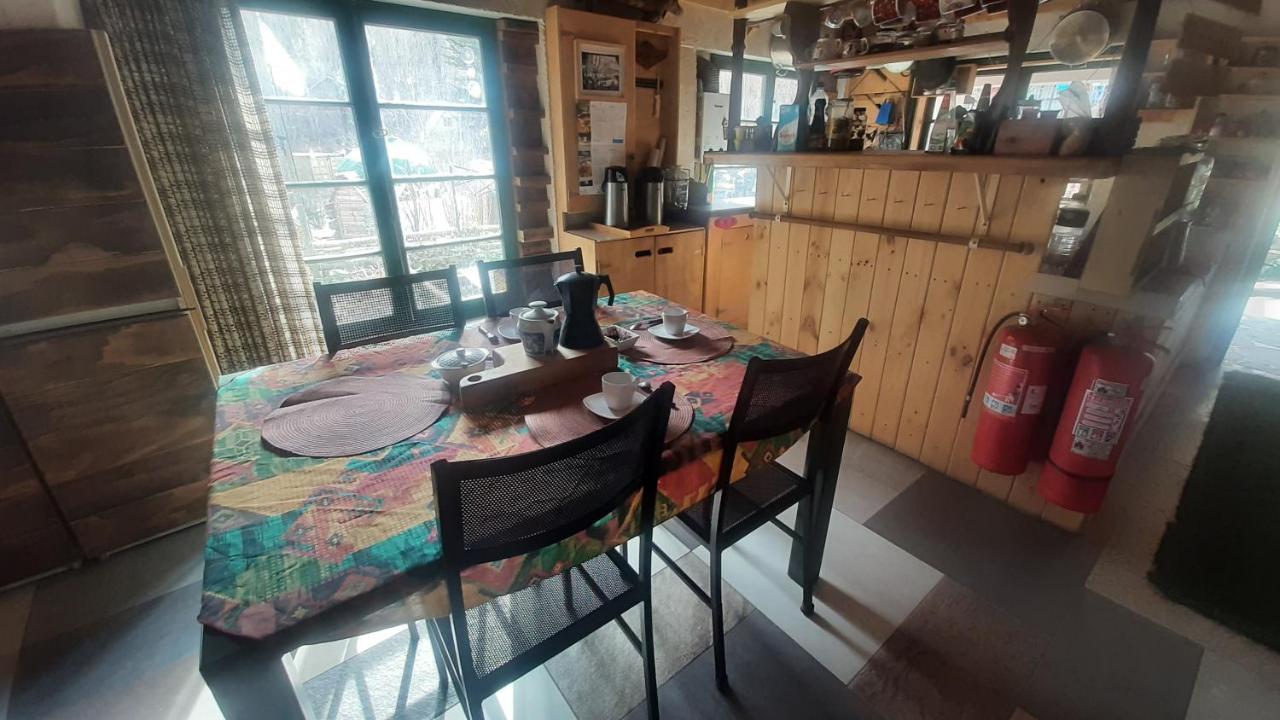 Hostal Crisol Refugio Lo Valdes エクステリア 写真