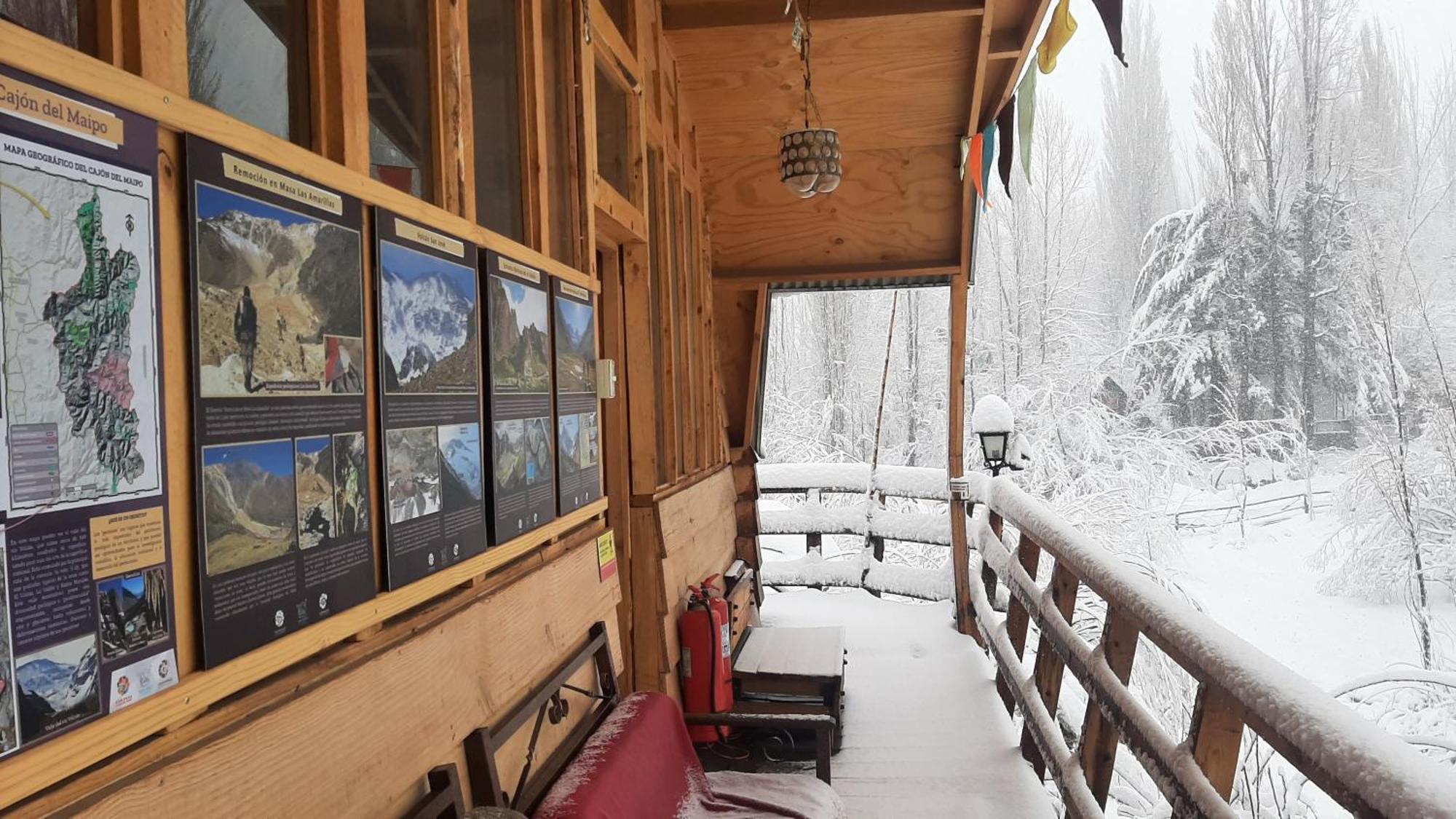Hostal Crisol Refugio Lo Valdes エクステリア 写真